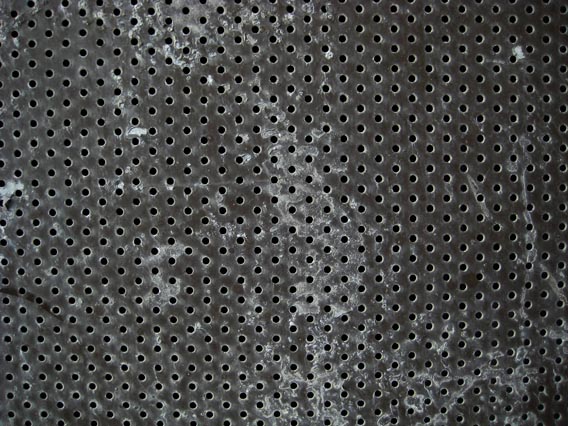 grill metal dots