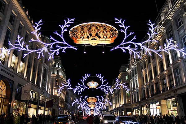 Christmas in World's Most Beautiful Cities - 8