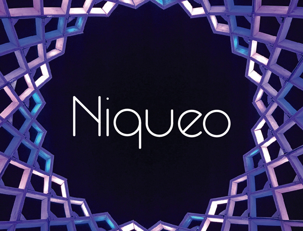 Niqueo Free Font