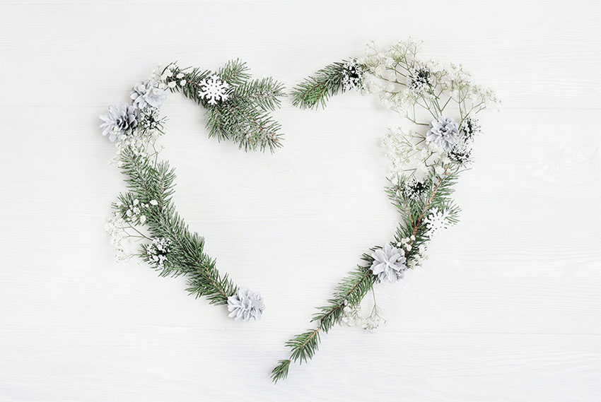 Christmas Wreath Heart Photo