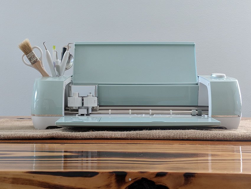 Cricut machine workstation