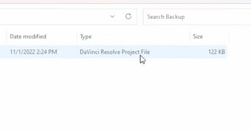 User showing database file in File Explorer with file extension name displayed for DaVinci resolve project location guide.