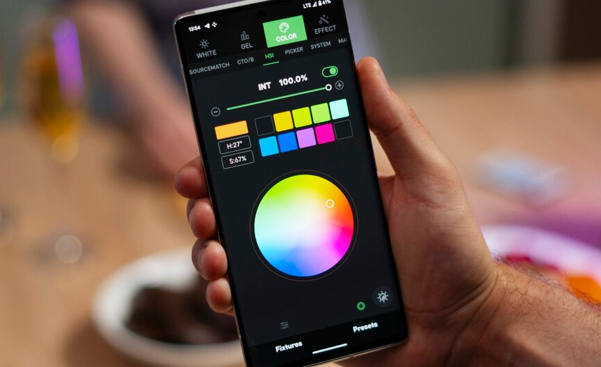 Dark Mode and Color Gradients in Web Design Trends