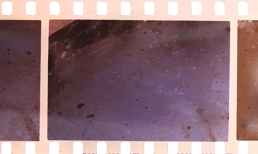 AI in the film industry: restore old film.